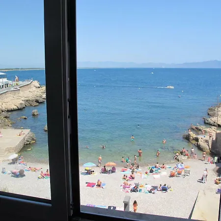 Apartman Nines 3b L' Escala